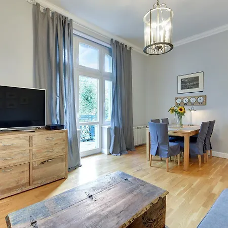 Oxford - Rodzinny W Spokojnej Sopockiej Kamaiennicy By Lion アパート