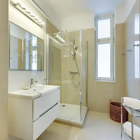 Lion - Oxford Family With Two Bedrooms Apartament *