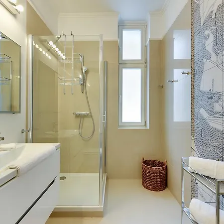 Lion - Oxford Family With Two Bedrooms