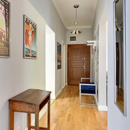 Oxford - Rodzinny W Spokojnej Sopockiej Kamaiennicy By Lion *